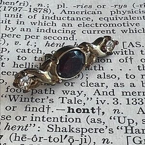 Elegant Blood Red Faux Stone Lapel Brooch